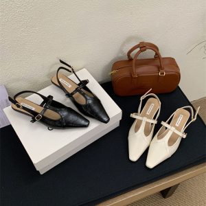 2025 Spring Summer New Arrival Closed Toe French Half Slippers Worn Outside Wedge Retro T-Strap Pointed Toe Women's Shoes