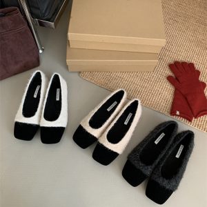 French Flat 2025 Warm Milk Tea Apricot Fur Women's Shoes Autumn Winter Velvet Little Fragrance Style with Dress Grandma Cotton Shoes
